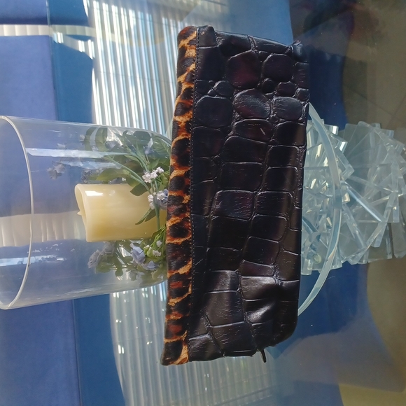 Antonio Melani Clutch Bag - Picture 2 of 8